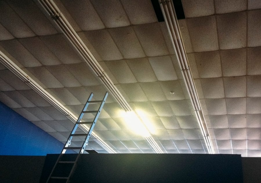 A ladder and the ceiling 