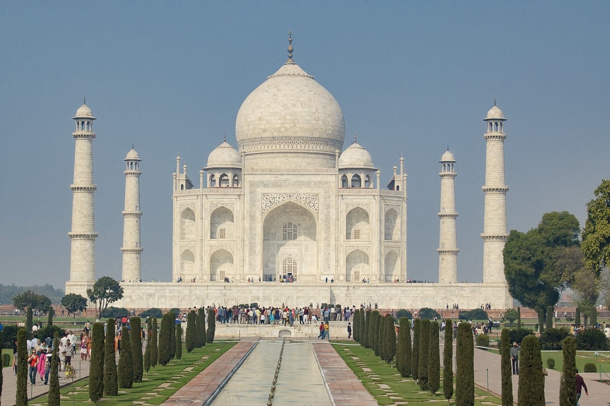 The Taj Mahal In Agra, India Was A Breathtaking Sight Of Awe And 