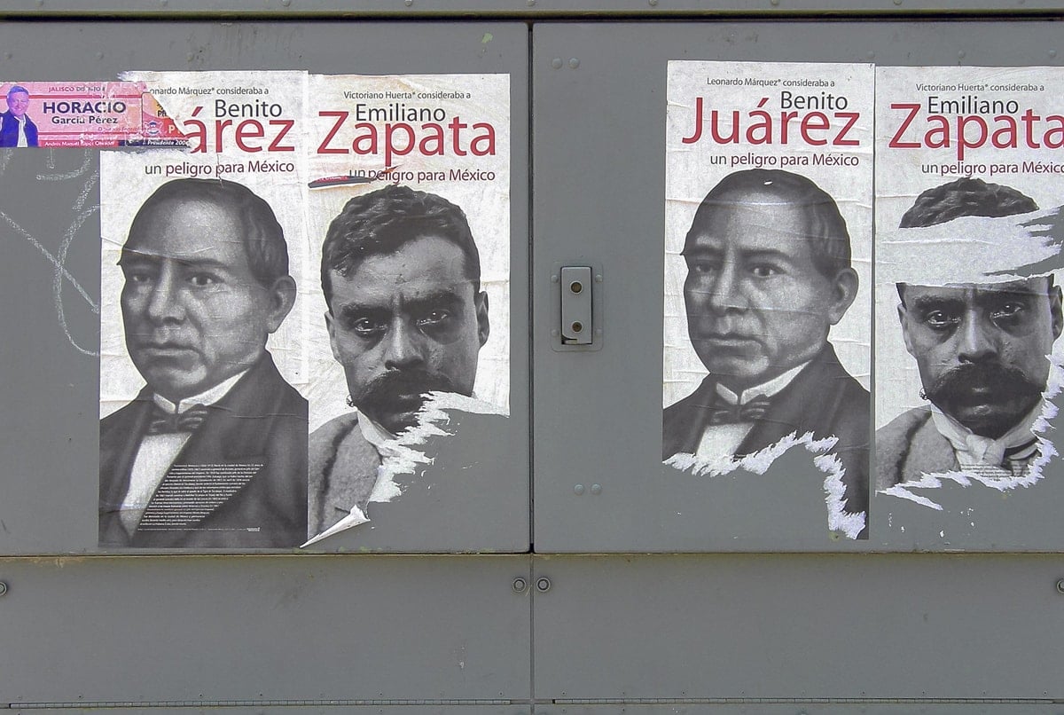 Juarez y Zapata posters in Guadalajara, Jalisco