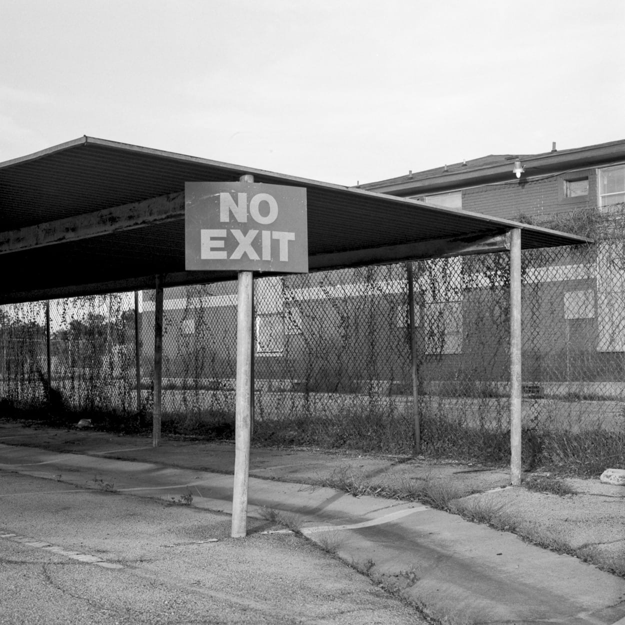 A no exit parking lot sign