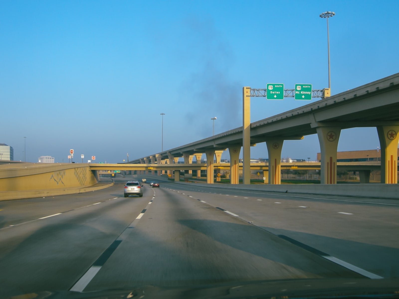 Commuting in Dallas on highway 635