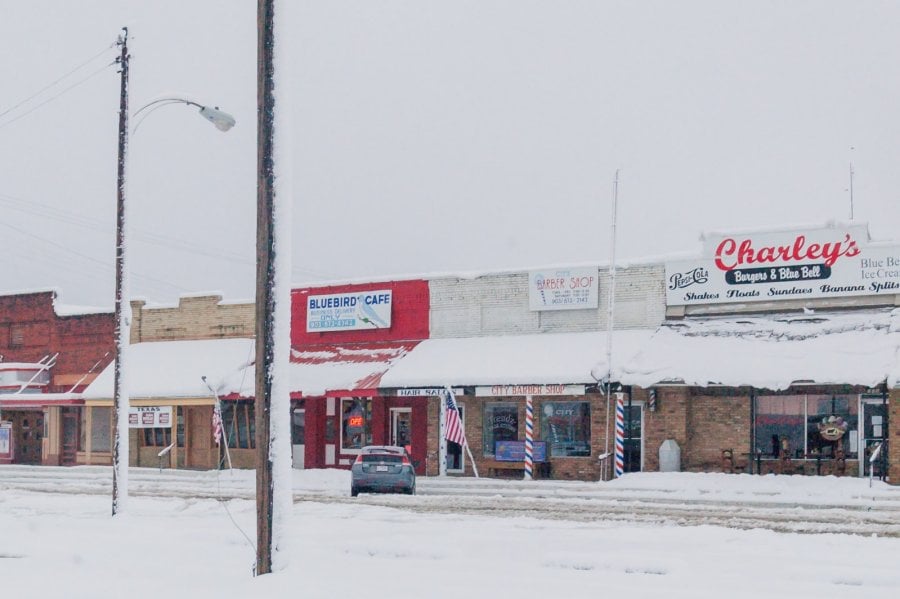 Stores in the 2010 East Texas snowstorm