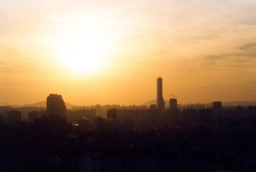 Seoul skyline in 2001
