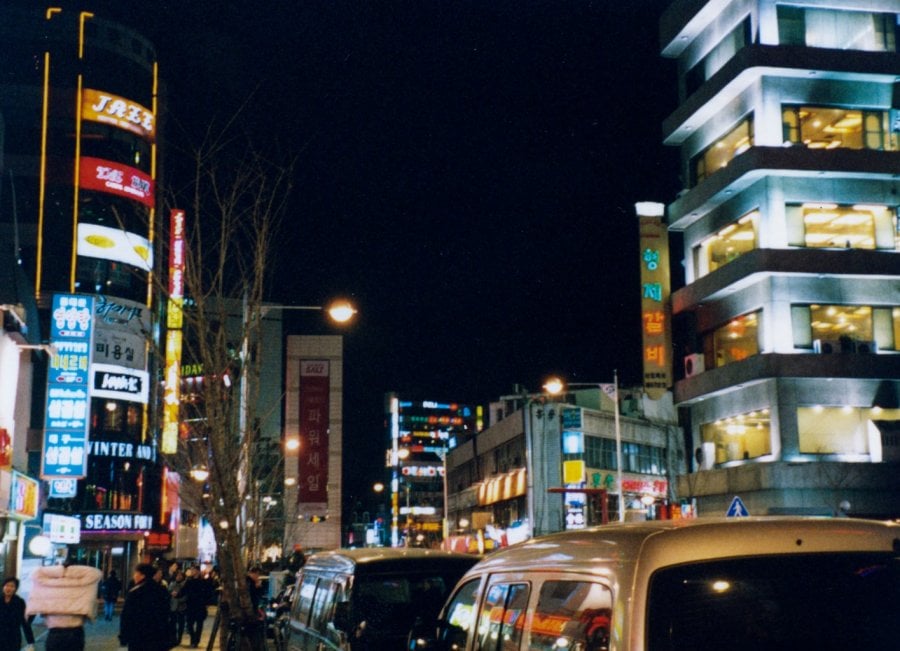 Seoul, South Korea at night in 2001